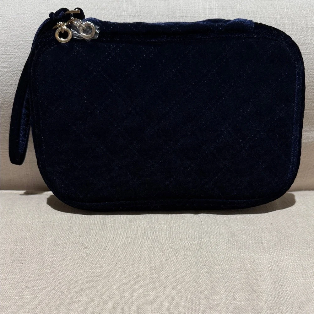 BAGSMART Navy Quilted Women's Jewlery Bag